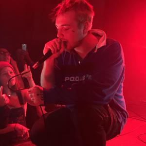 被蟒蛇玩弄尿喷H肉倒刺动漫男男
